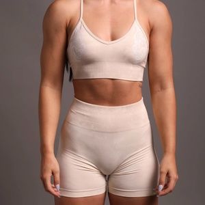 Darc Sport SHE WOLVES FOREVER SEAMLESS EVERSON SHORTS IN CREAM MARBLE